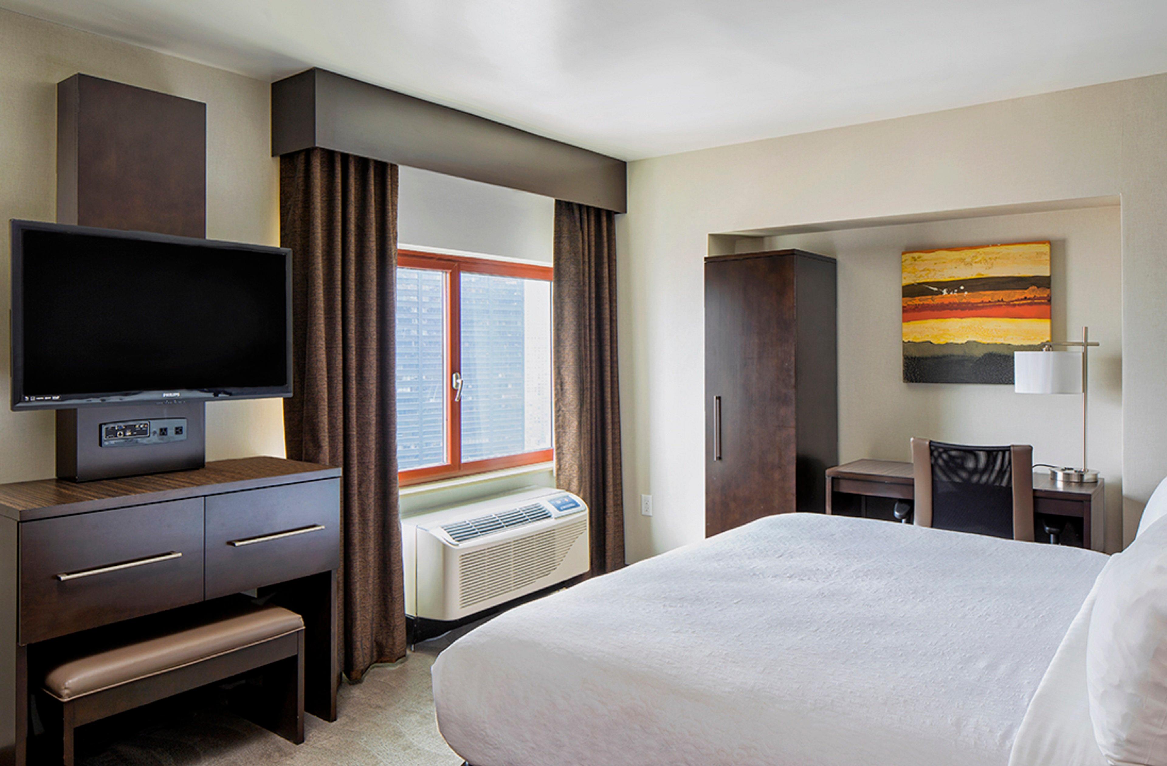 Фото Holiday Inn Manhattan-Financial District, an Ihg Hotel