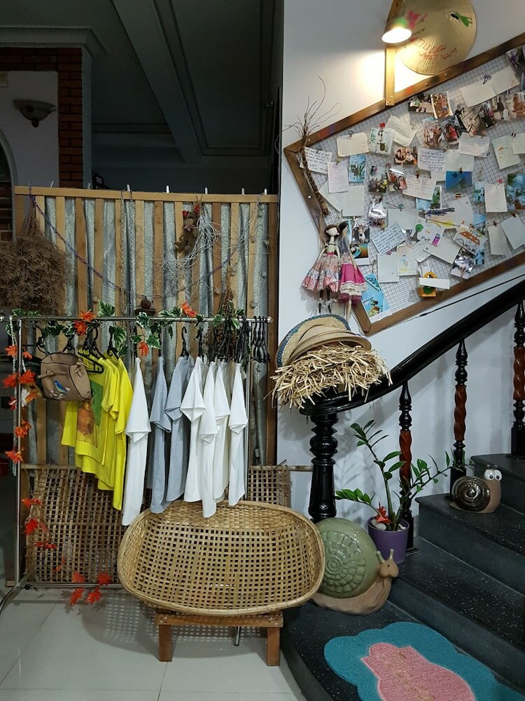 Фото Little Home Hostel