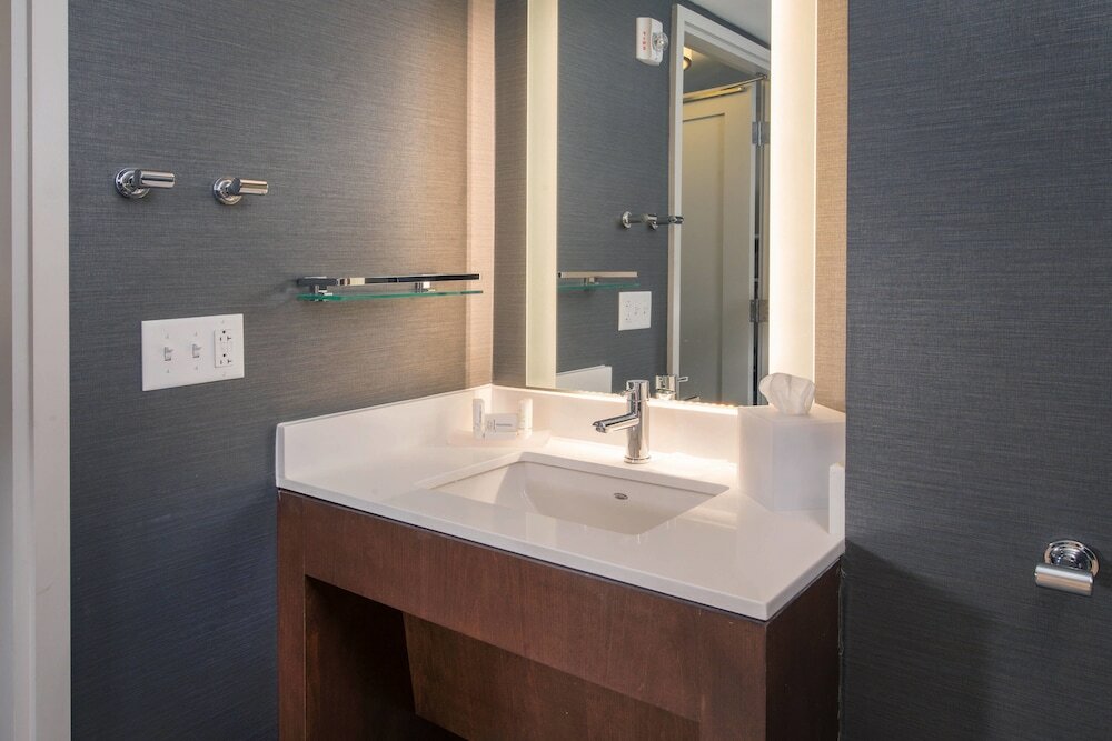 Фото Residence Inn by Marriott Baltimore at The Johns Hopkins Medical Campus