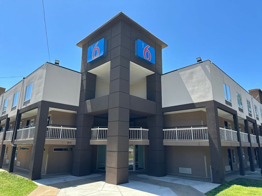 Фото Motel 6 Raleigh, Nc - North