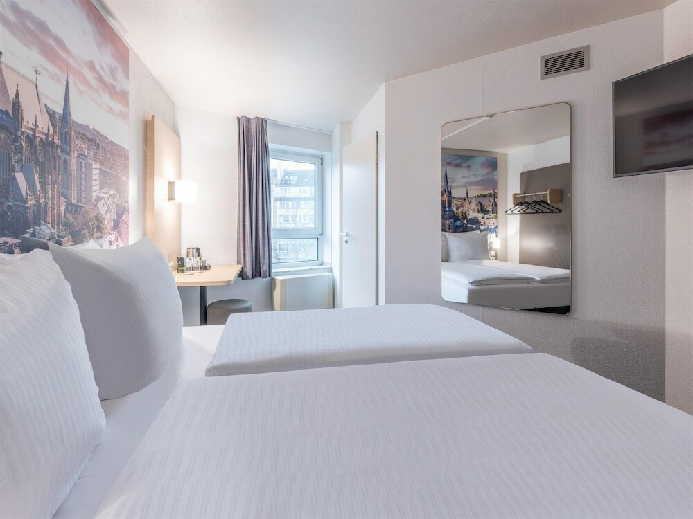 Фото B&B Hotel Aachen-Hbf
