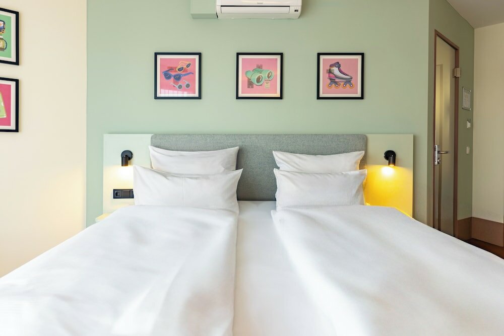 Фото Novum Hotel Continental Frankfurt