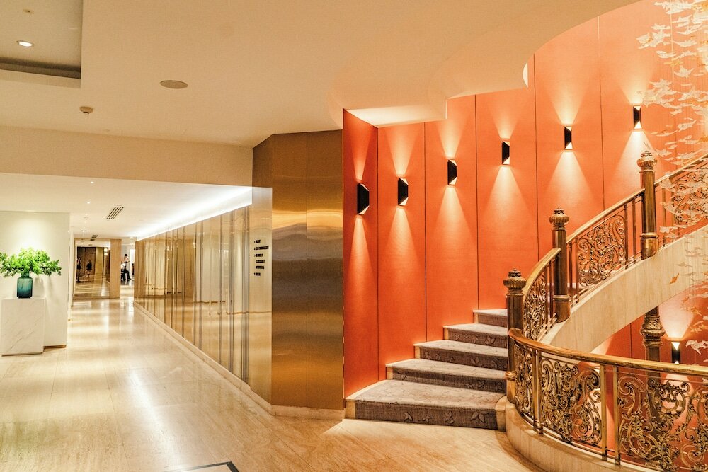 Фото Montien Hotel Surawong Bangkok