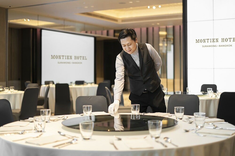 Фото Montien Hotel Surawong Bangkok