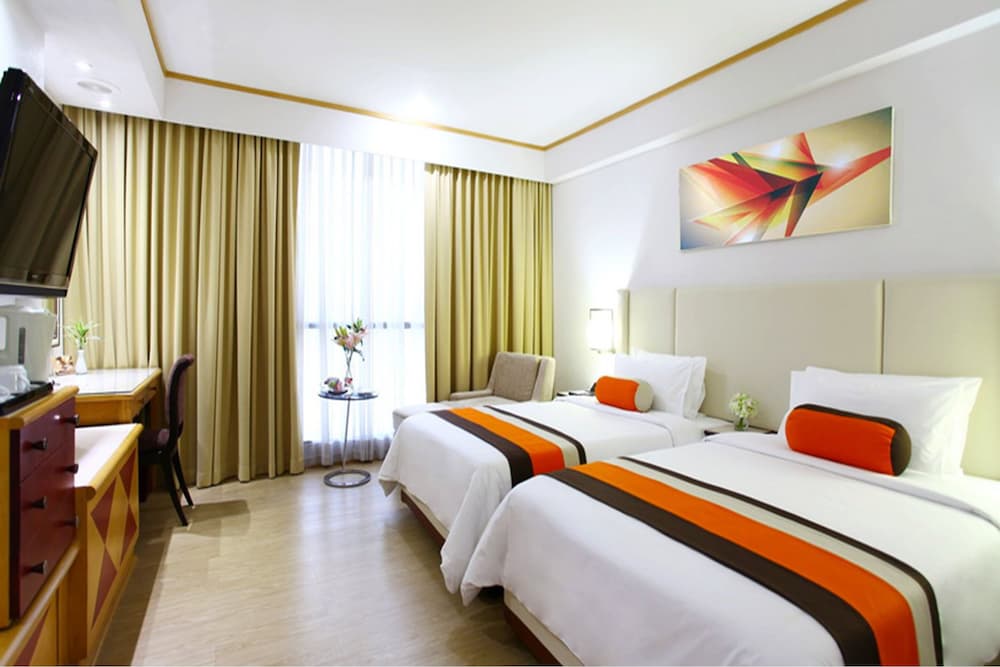 Фото The Four Wings Hotel Bangkok