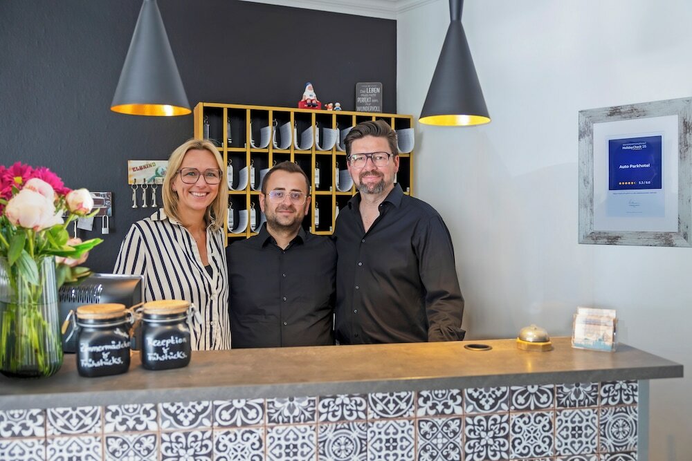 Фото Auto-Parkhotel