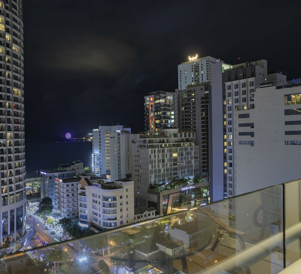 Фото Green World Hotel Nha Trang