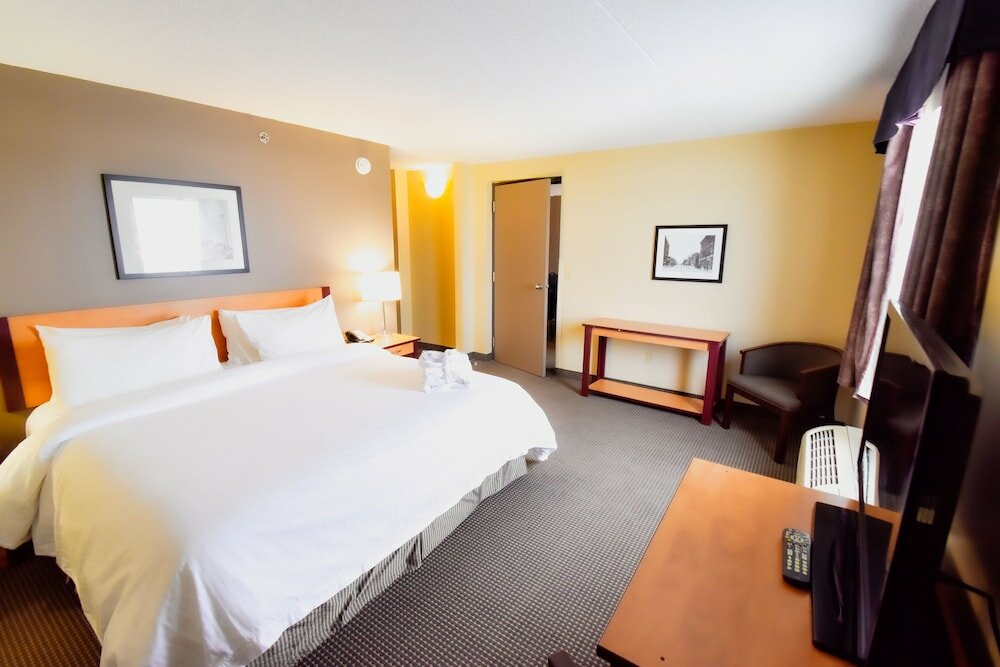 Фото Canad Inns Destination Centre Brandon