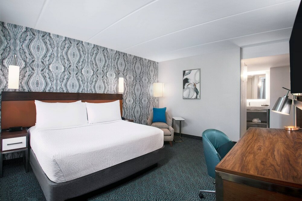 Фото Courtyard by Marriott Miami Aventura Mall