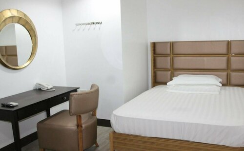 Гостиница Jeamco Royal Hotel - Palawan в Пуэрто-Принсесе