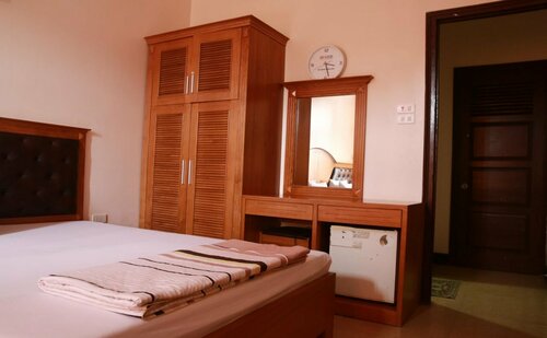 Гостиница Van Nam Hotel в Халонге