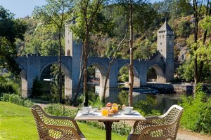Гостиница Best Western Plus Hotel Divona Cahors