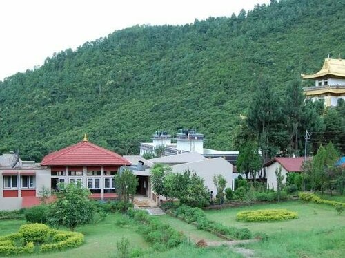 Гостиница New Dakshinkali Village Resort в Хетауде