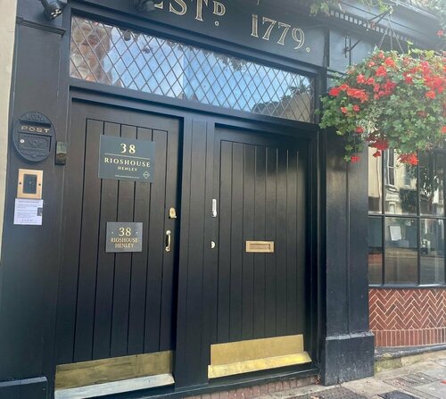 Гостиница Rioshouse Henley в Графстве Оксфордшир