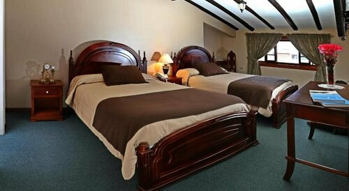 Гостиница Hotel Raymipampa в Куэнке