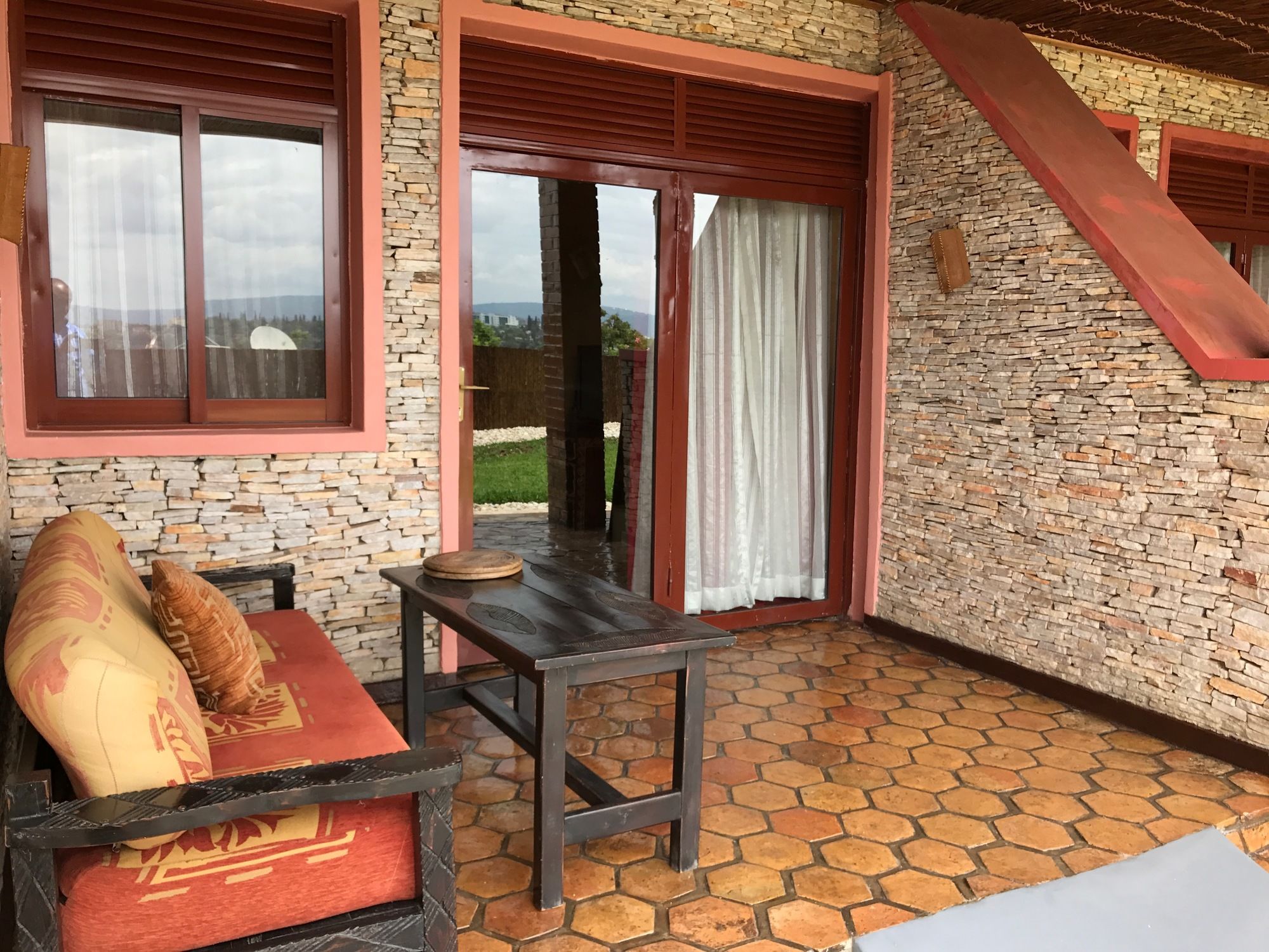 Фото Inside Afrika Boutique Hotel