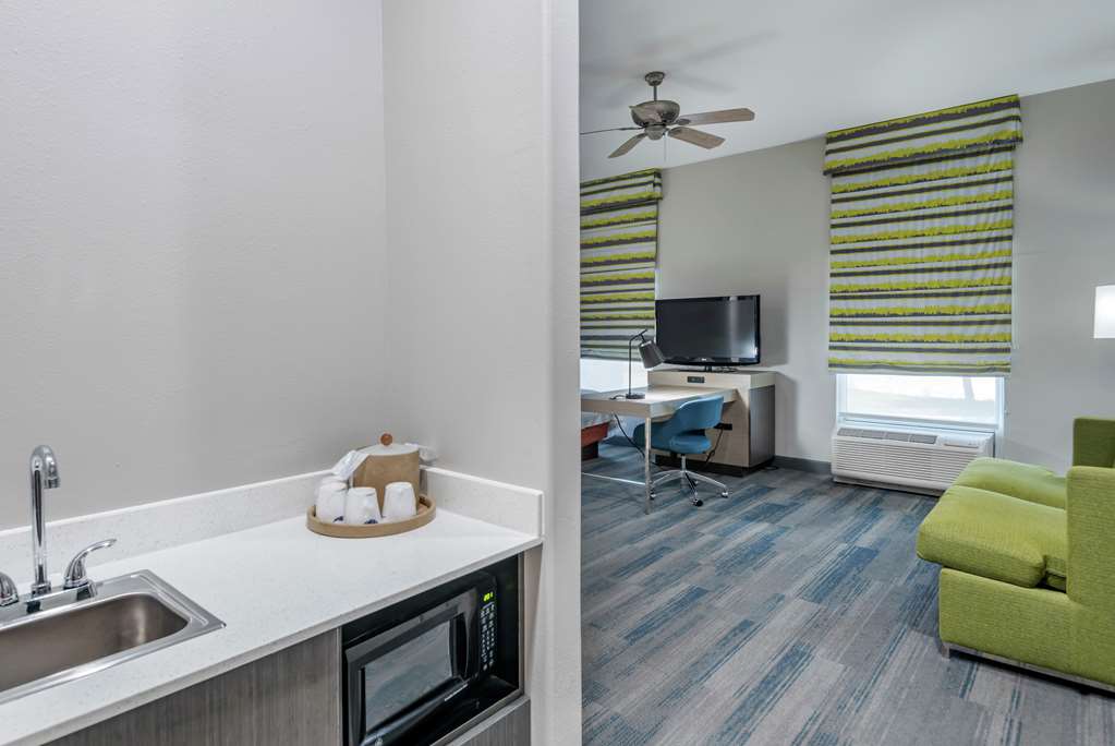 Фото Hampton Inn Brownwood