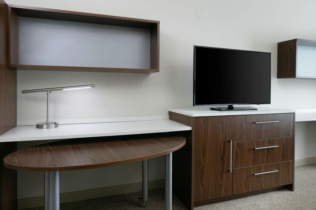 Фото Home2 Suites by Hilton Menomonee Falls Milwaukee
