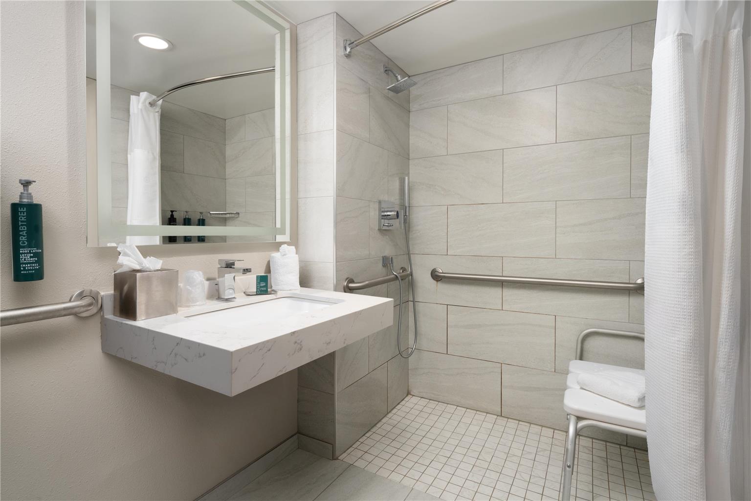 Фото Radisson Hotel Providence Airport