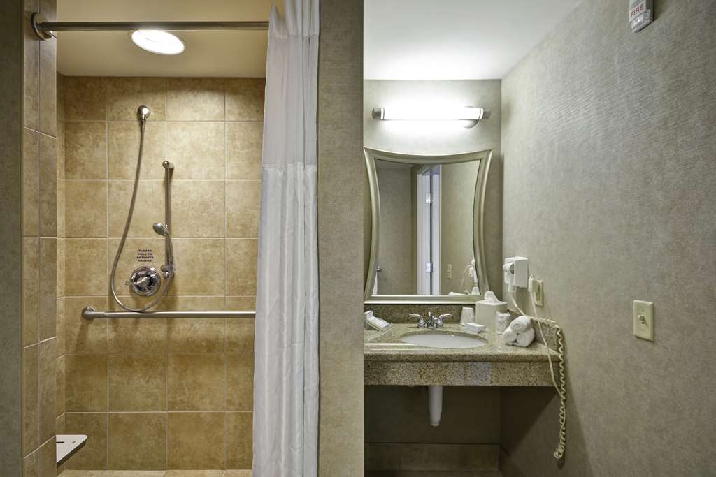 Фото Hilton Garden Inn Toledo Perrysburg