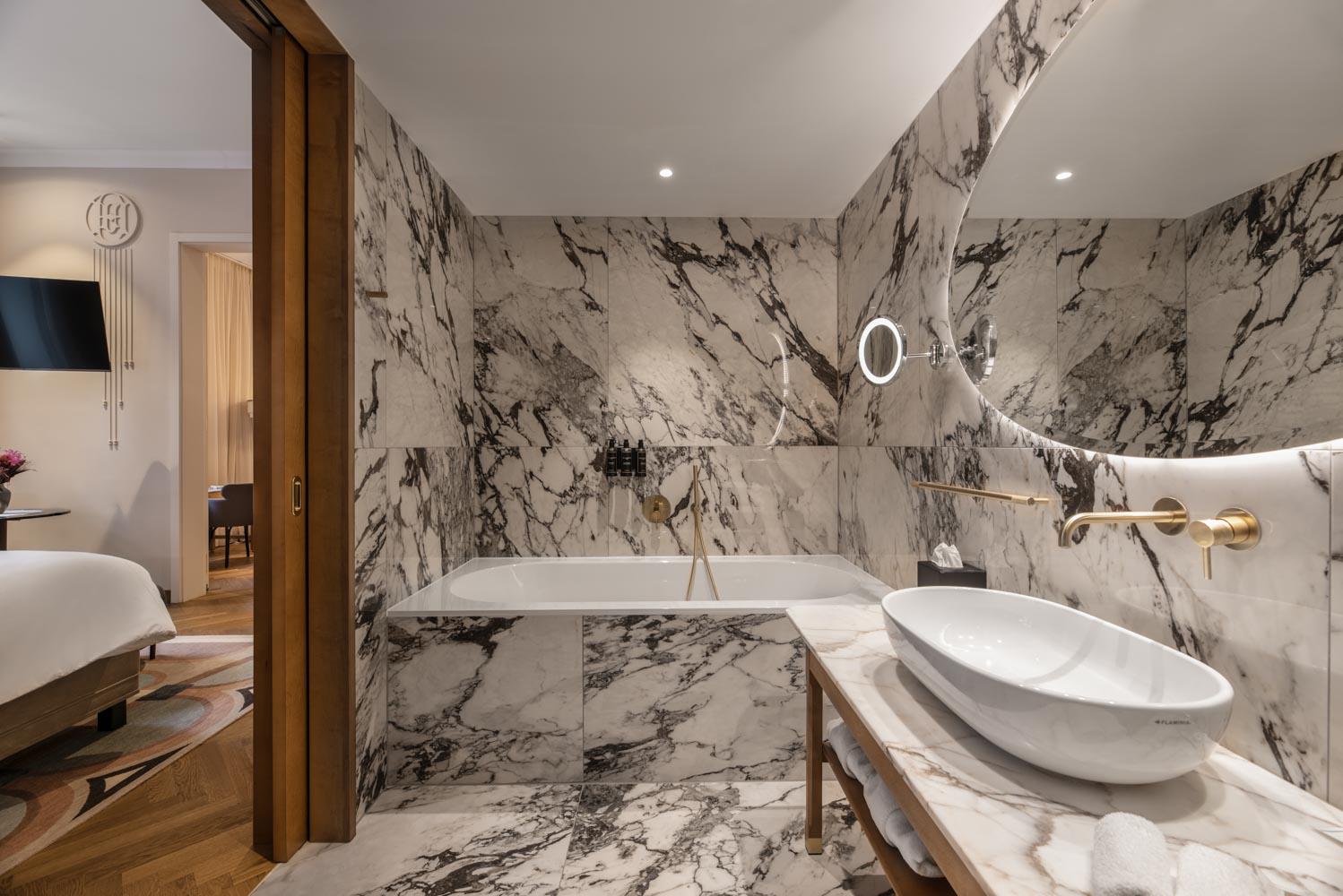 Фото Grand Hotel Union Eurostars