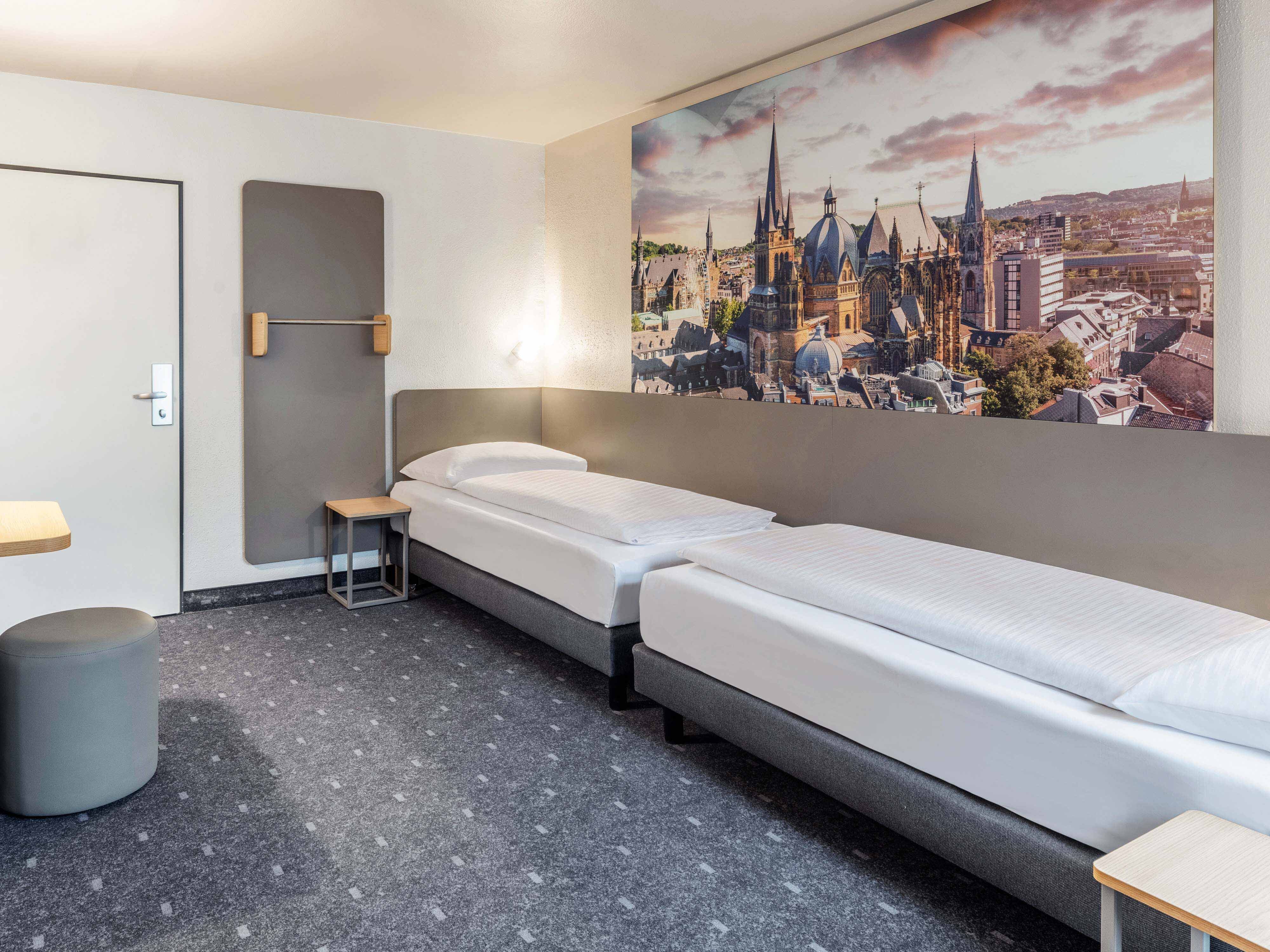 Фото B&B Hotel Aachen-Hbf