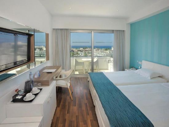 Фото Nestor Hotel