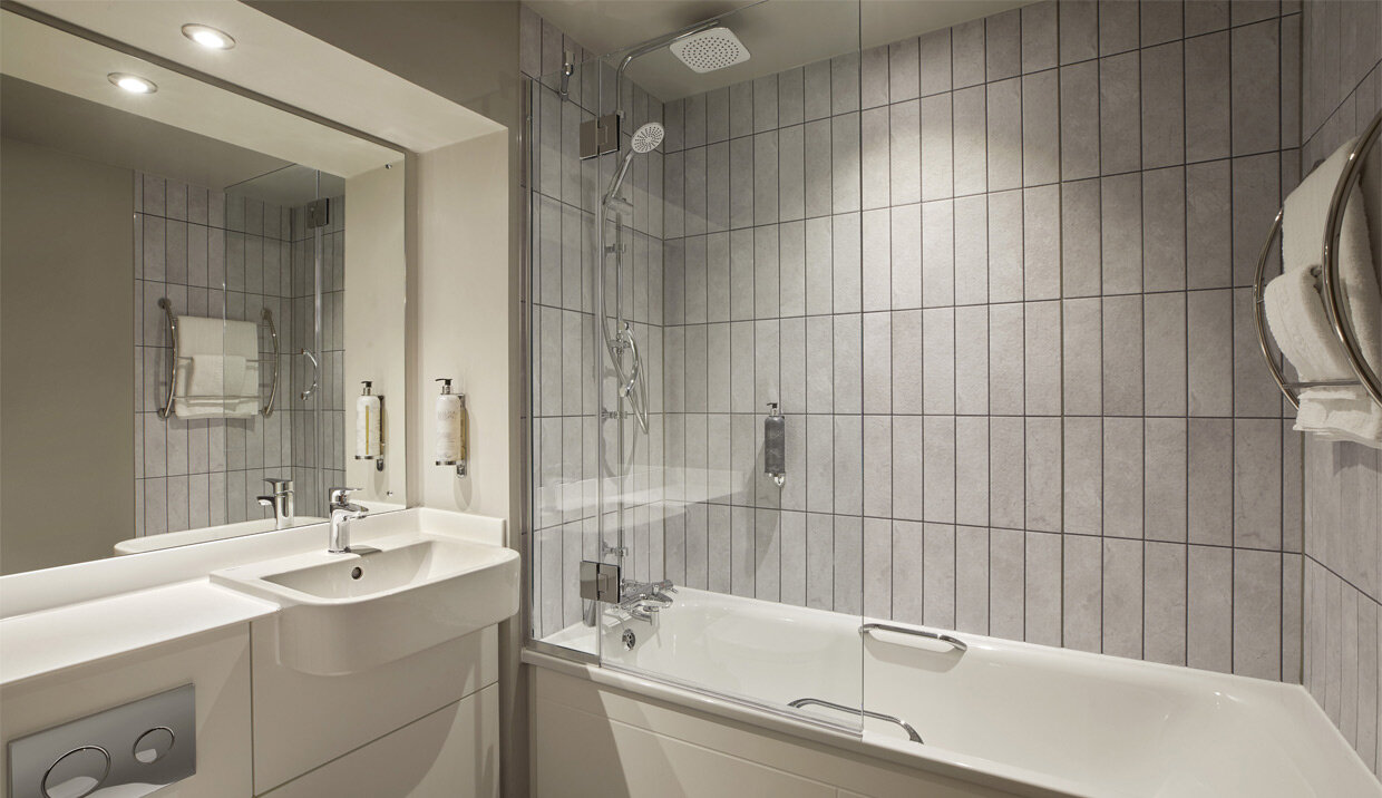 Фото Premier Inn London Hackney