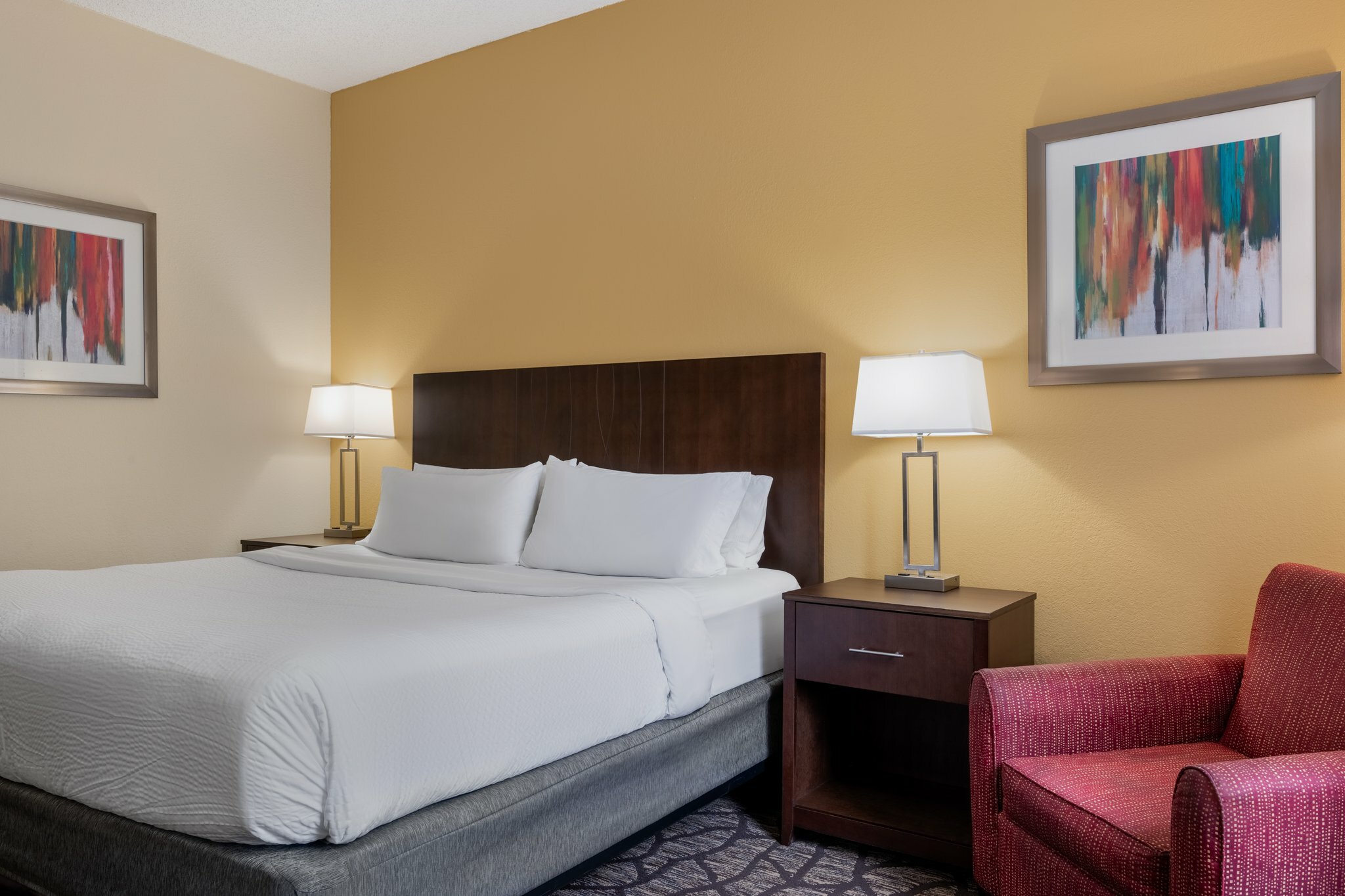 Фото Holiday Inn Express Tallahassee - I-10 E, an Ihg Hotel