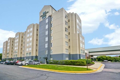 Гостиница Homewood Suites by Hilton Dulles Int'l Airport в Херндоне