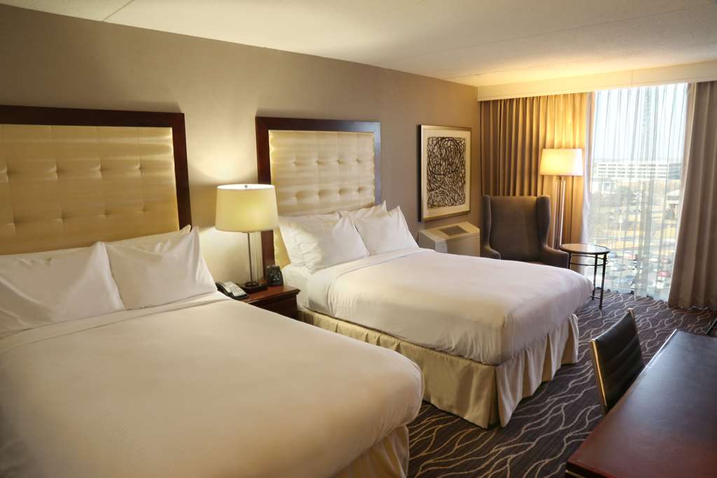 Фото Hilton Kansas City Airport