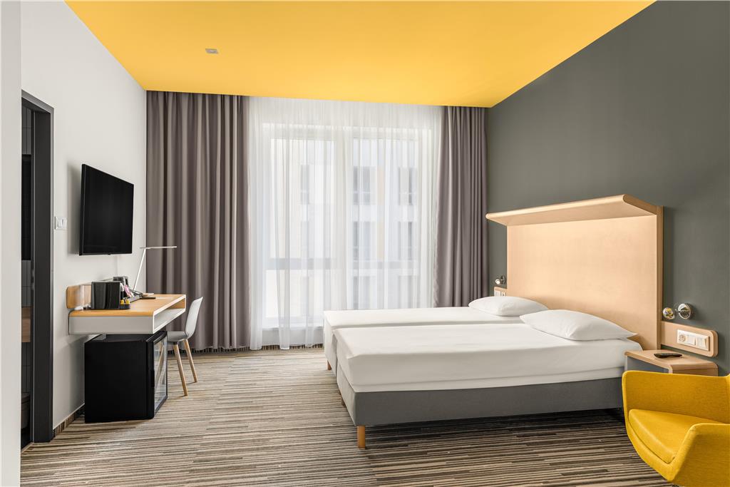 Фото Park Inn by Radisson Budapest