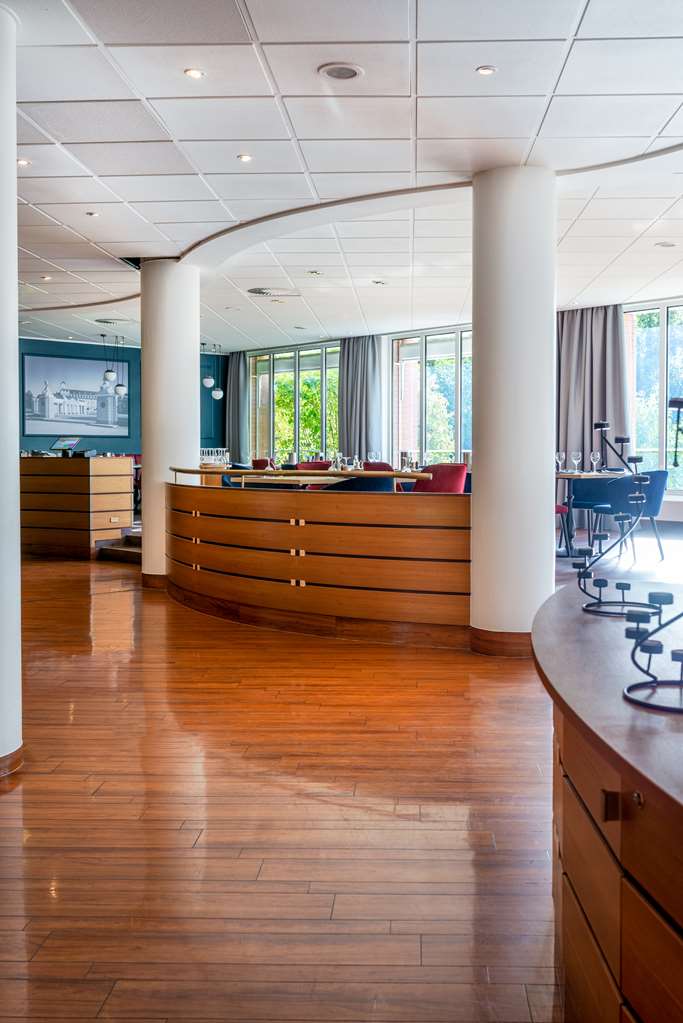 Фото Radisson Blu Hotel, Karlsruhe