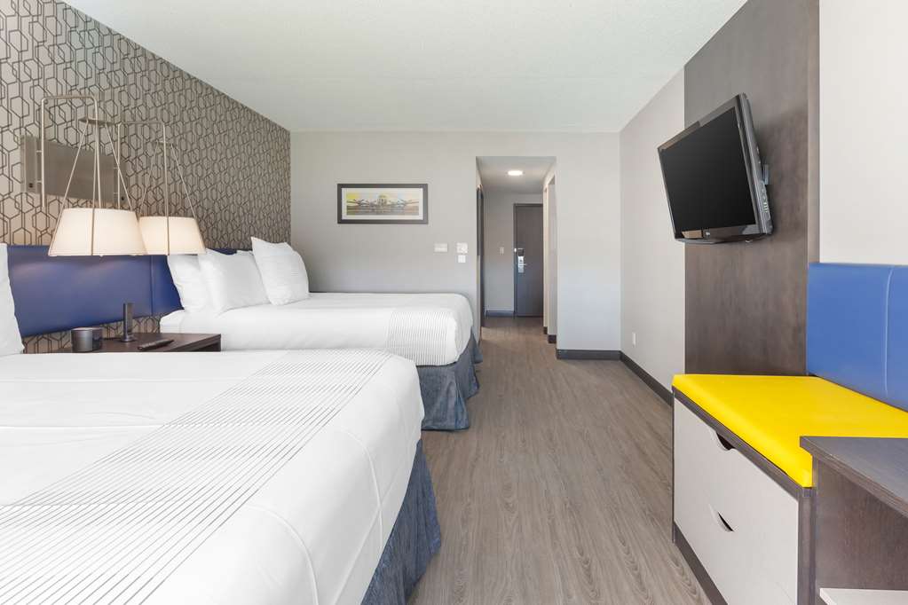 Фото GLō Best Western Mississauga Corporate Centre