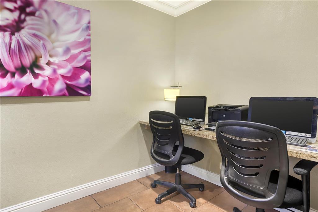 Фото Best Western Plus Pleasanton Inn