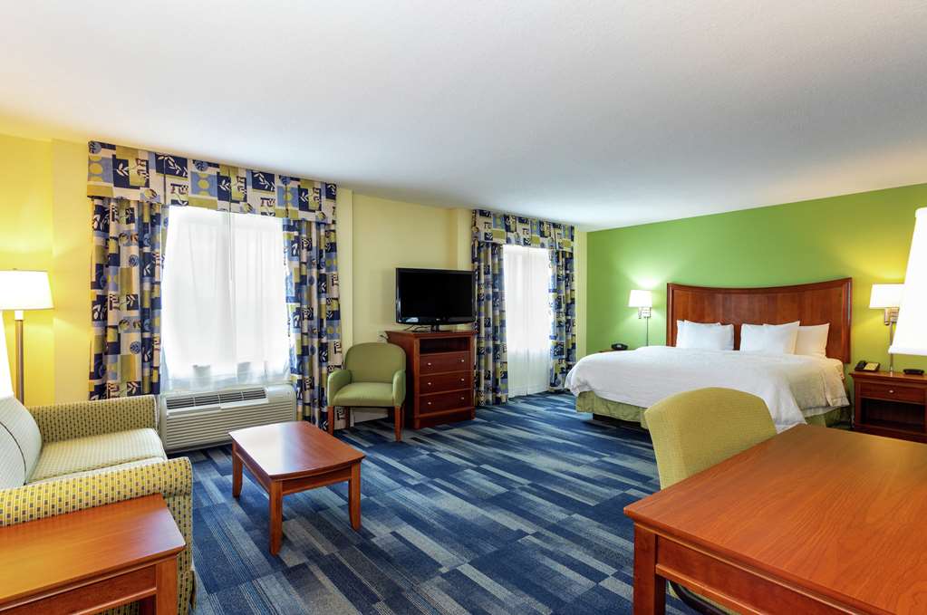 Фото Hampton Inn & Suites Ft. Pierce