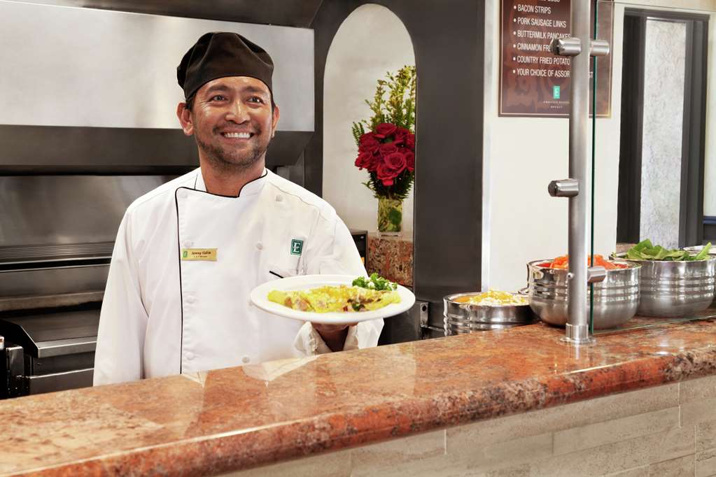 Фото Embassy Suites by Hilton Lompoc Central Coast