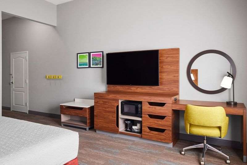 Фото Hampton Inn & Suites Ridgecrest