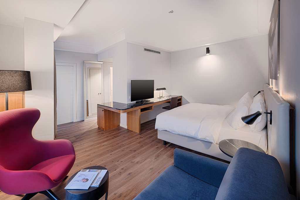 Фото Radisson Blu Hotel Milan
