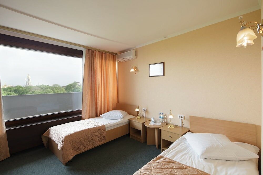 Гостиница салют в киеве