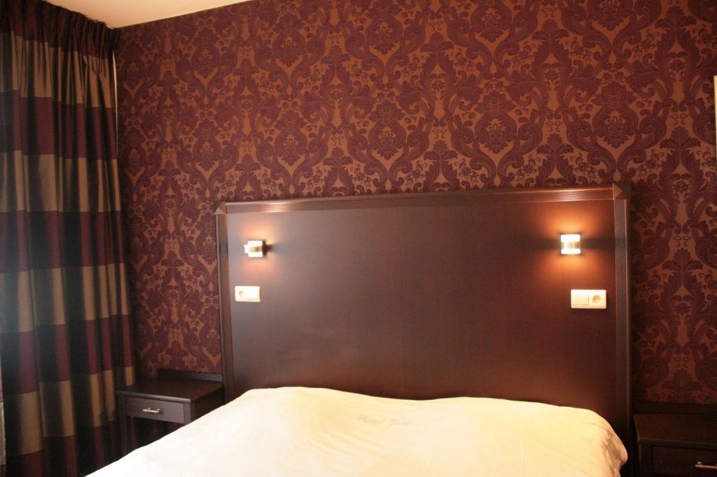 Фото Hotel José