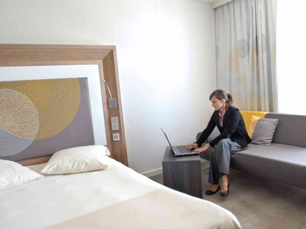 Фото Novotel Narbonne Sud