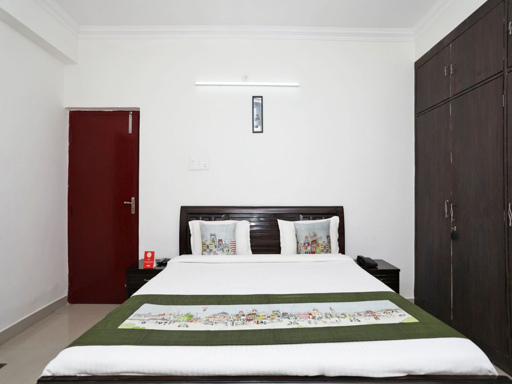 Фото Oyo 9770 Hotel Urban Comfort
