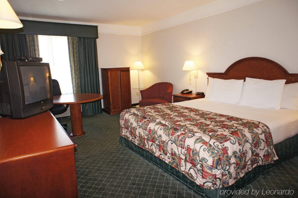 Фото La Quinta Inn & Suites by Wyndham Manteca - Ripon