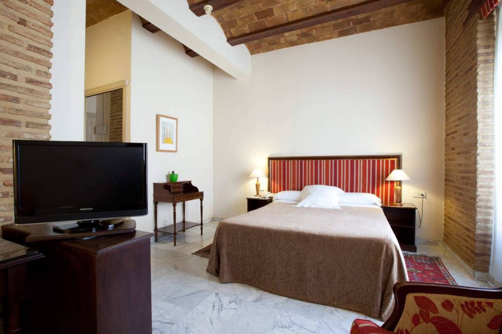 Фото Отель AD Hoc Monumental