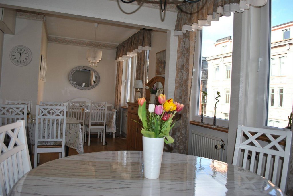 Фото Solsta Hotell