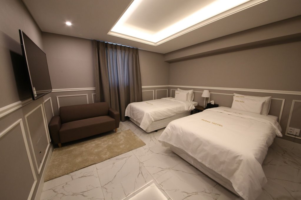 Фото Bobos Hotel