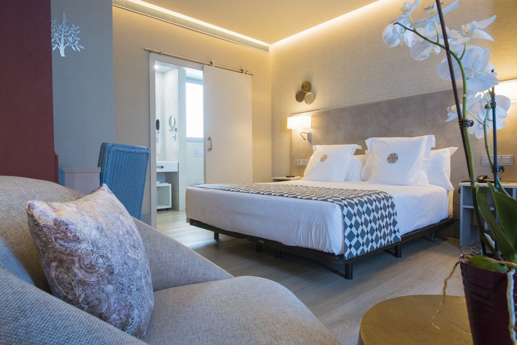 Фото Hotel America Sevilla