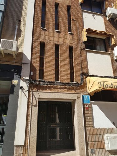 Гостиница Hostal Puerta Bonita в Мадриде
