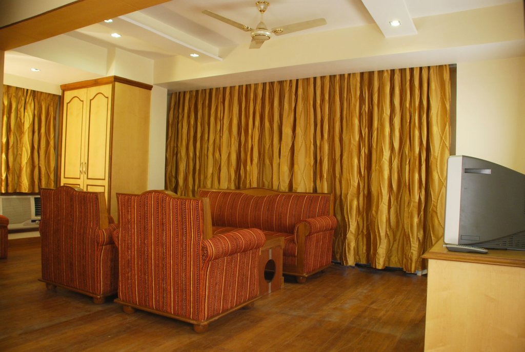 Фото Hotel Pan Asia Continental